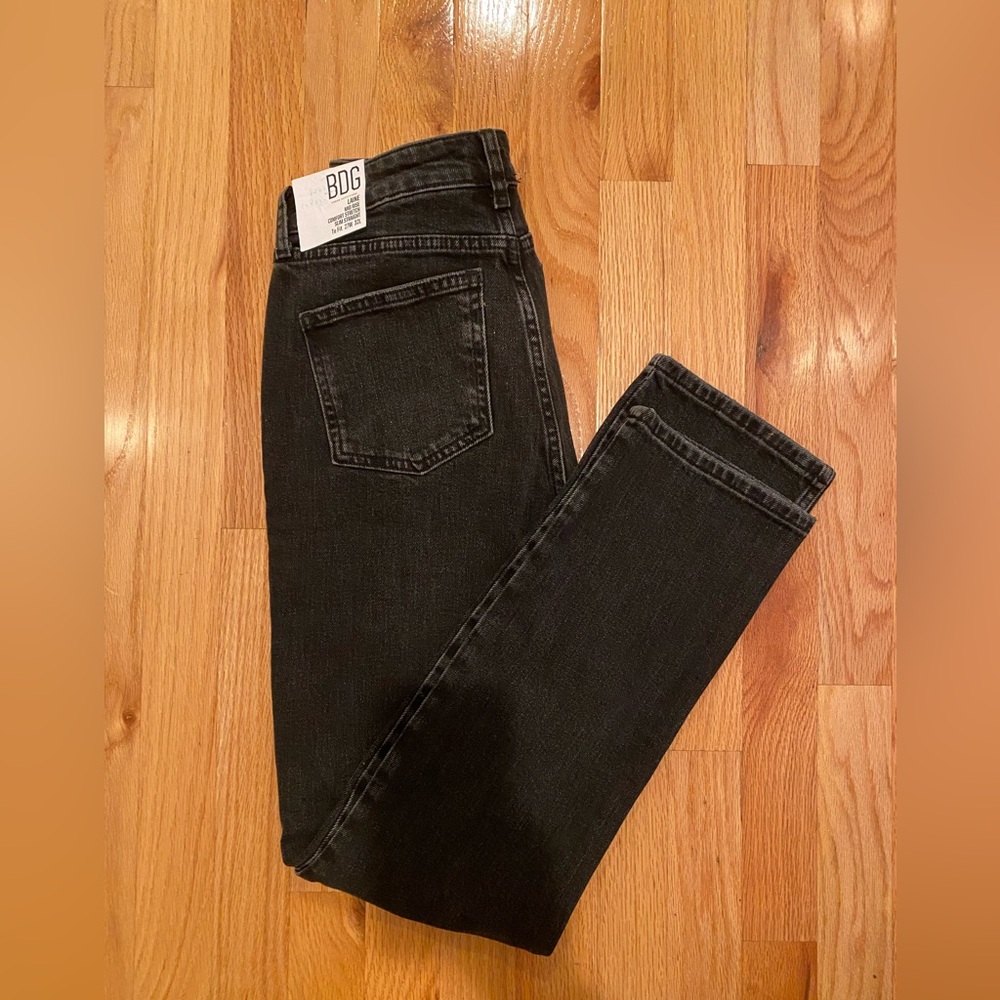 BDG Laine midrise slim straight